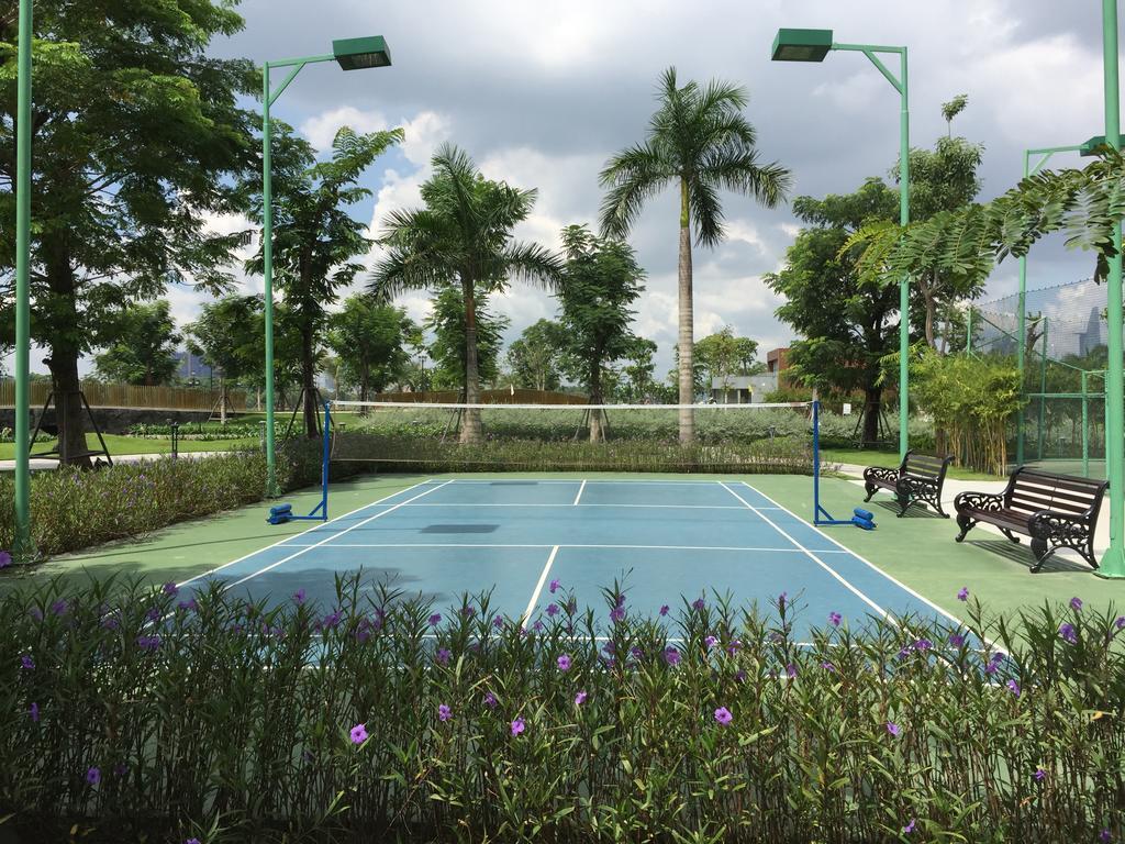 Cherry Homeapart Vinhomes Central Park Хошимин Екстериор снимка